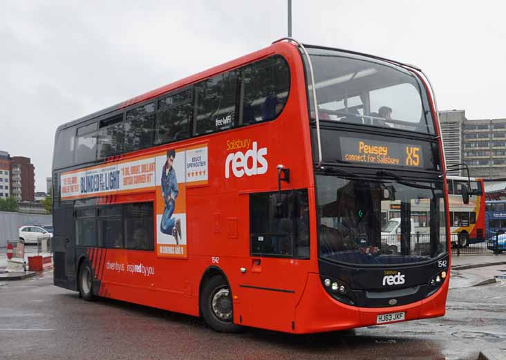 Salisbury Reds Alexander Dennis Enviro400 1542